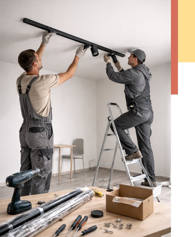 Установка трековых светильников в натяжной потолок в Ухте от 4253 руб. | ОТДЕЛОЧНИК-Хта